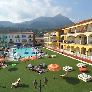 Giardino Dei Colori Dianella Pool Relax &family Friendly Italien