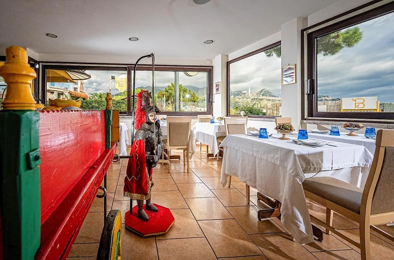 Hotel Sabbie D'Oro Giardini Naxos
