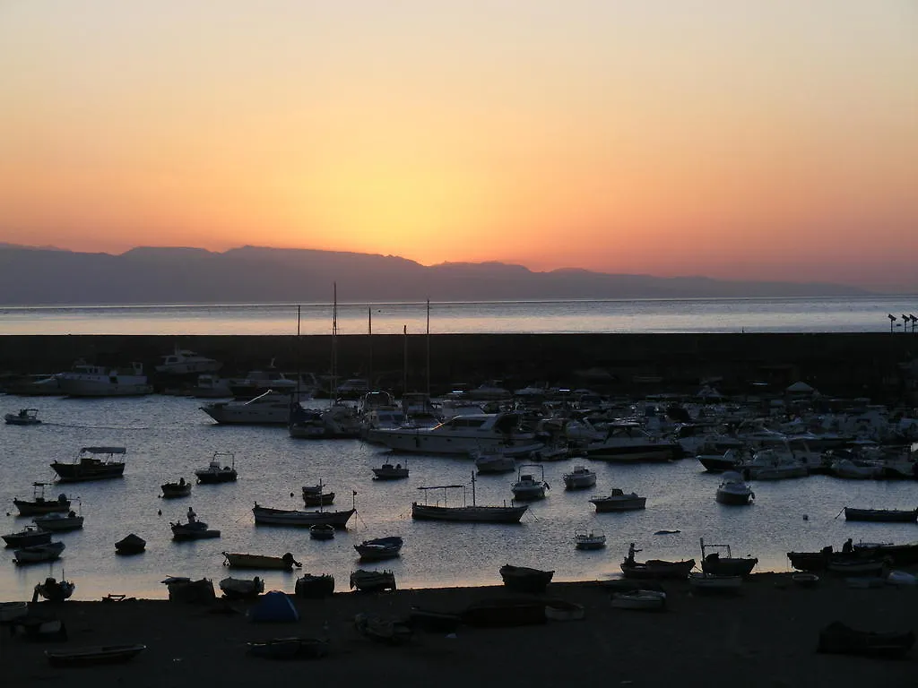 Hotel Sabbie D'Oro Giardini Naxos 4*,  Italy